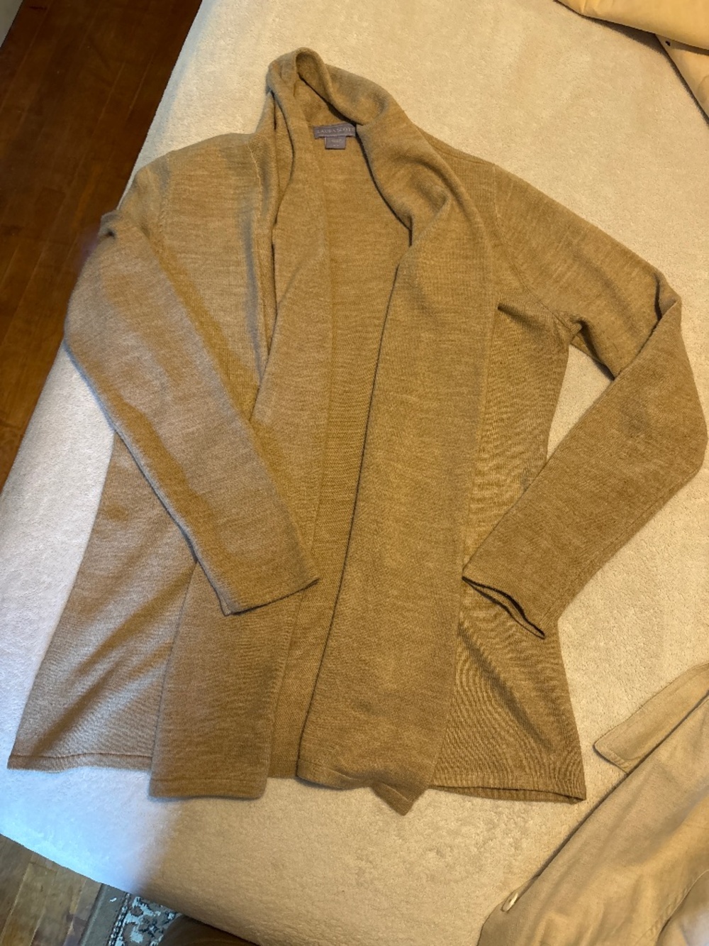 Cardigan sweater